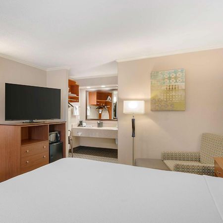 Best Western Oxnard Inn מראה חיצוני תמונה