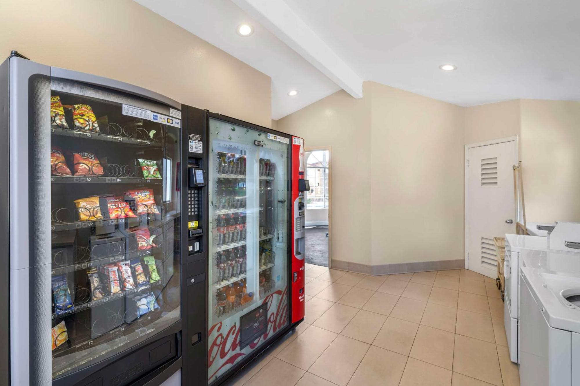 Best Western Oxnard Inn מראה חיצוני תמונה